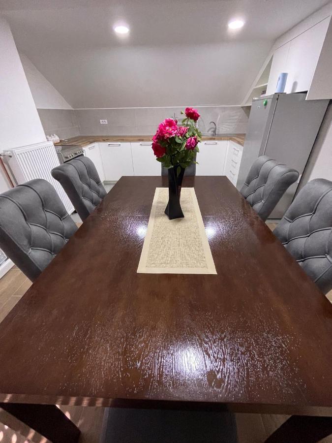 Apartman Ambijent Aranđelovac Eksteriør billede