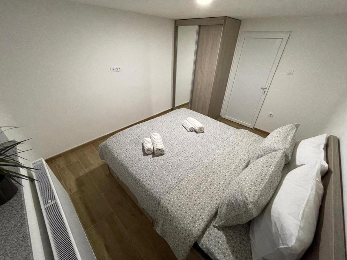 Apartman Ambijent Aranđelovac Eksteriør billede
